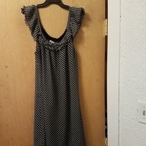 Women's black and white Old Navy dress size medium